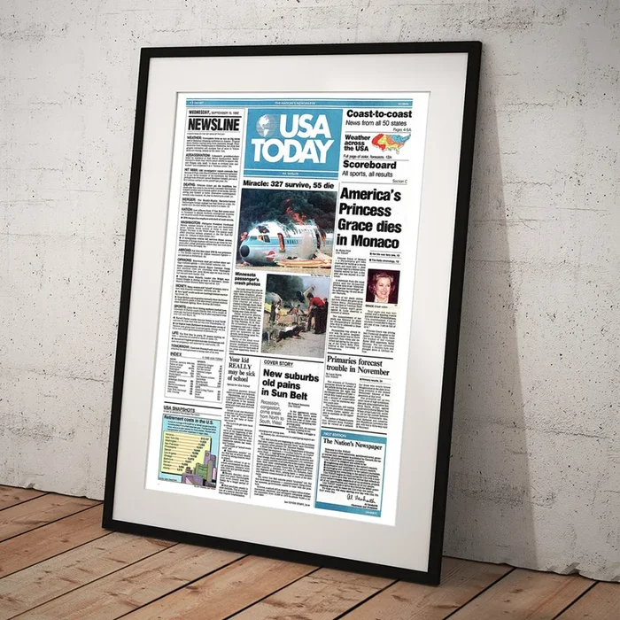 1982 USA TODAY Front Page Art Print