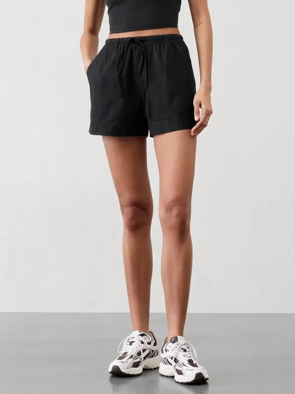 Athleta Black Paradise Mid Rise Easy Shorts