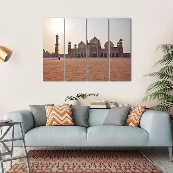 Badshahi Mosque In Lahore Canvas Wall Art