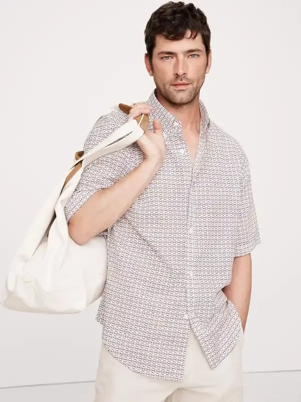Banana Republic Red Relaxed-Fit Summerweight Cotton Short-Sleeve Shirt