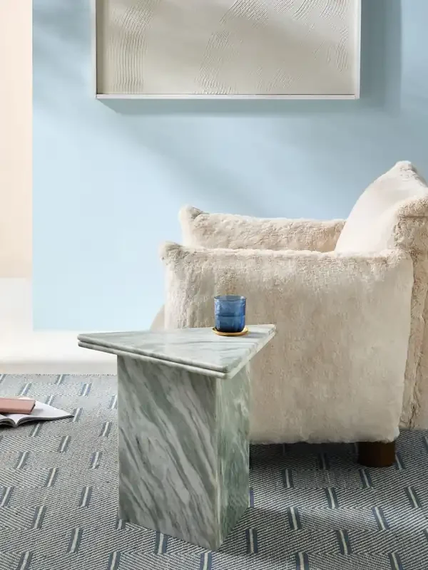 产品名称中包含顶级域名,检查并适当处理后再继续! MADE.COM Light Green Marble Bria Side Table