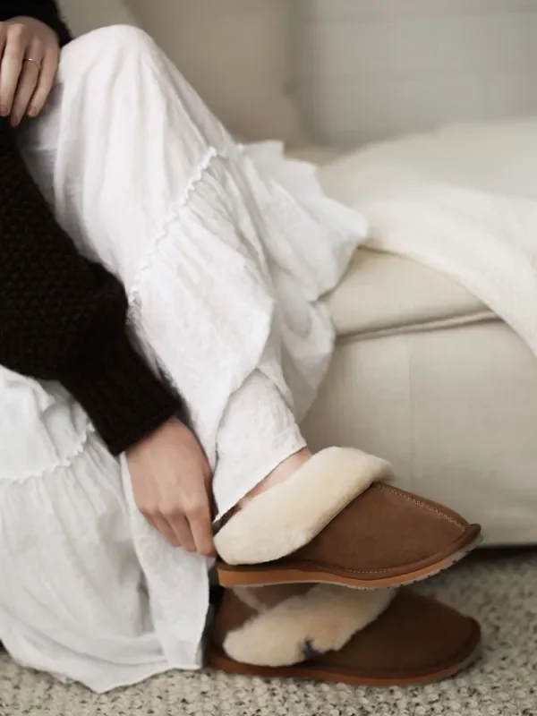 EMU Australia Chestnut Brown Platinum Balzary Slippers