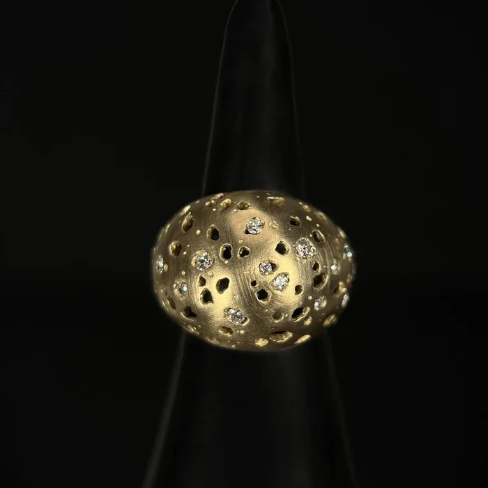 Shadow Dome Ring