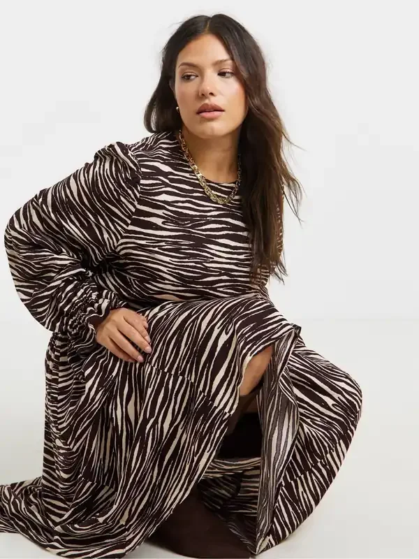 Simply Be Animal Viscose Midi Dress With Pockets
