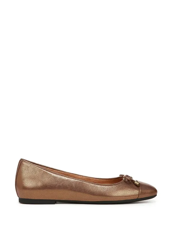 Vionic Wide Fit Klara Arch Support Ballet Flats