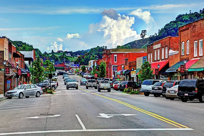West Jefferson Streetscape