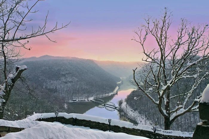 Winter Sunrise at Hawks Nest