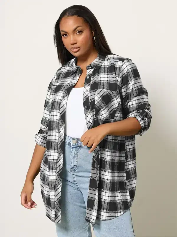 Yours Curve Black Boyfriend Check Shirt