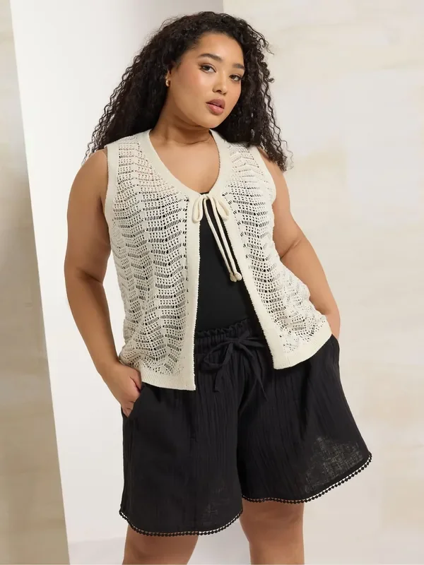 Yours Curve Black Double Gauze Flippy 100% Cotton Shorts