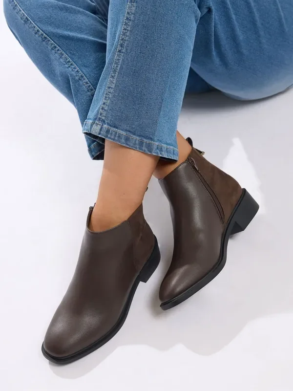Yours Curve Brown Extra Wide Fit Extra-Wide Fit Metal Trim Ankle Boots