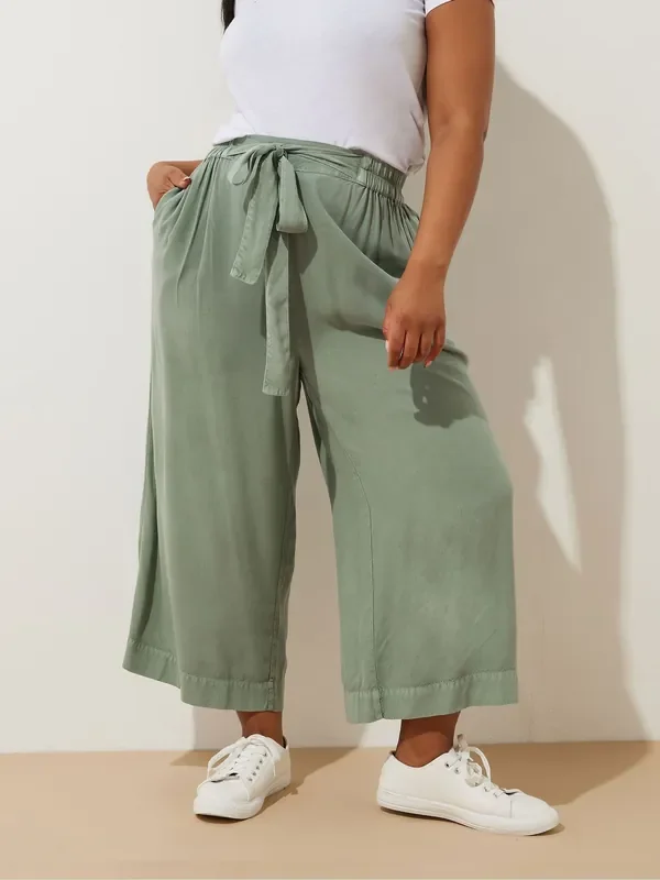 Yours Curve Green Chambray Tie Waist Crop Trousers