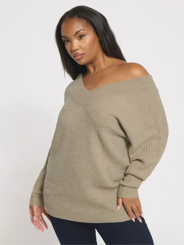 Yours Curve Natural Double V Jumper